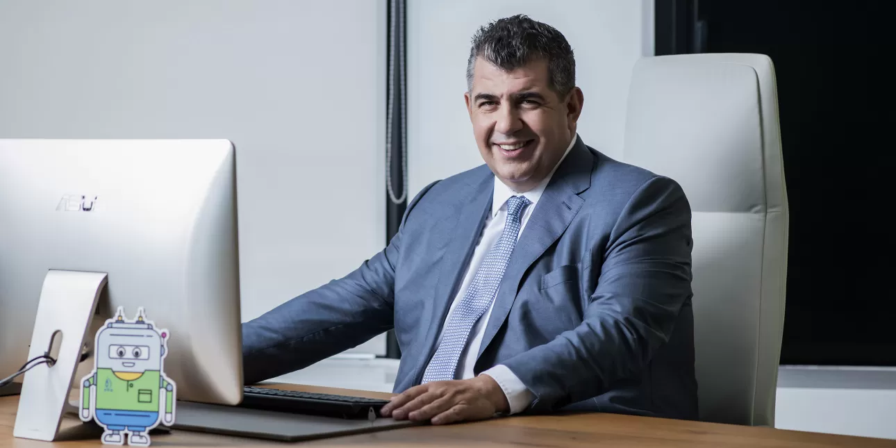 Pavao Vujnovac, vlasnik PPD-a i član Nadzornog odbora ENNA Grupe (izvornik: PPD, 2021.) 

• Pavao Vujnovac, PPD, Energia Naturalis, ENNA Grupa