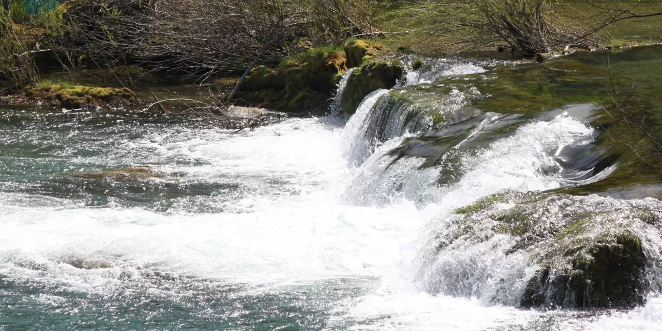 Slapovi na Mrežnici (foto: Tonka 2015.)

• slap, rijeke, Mrežnica, hidroenergija