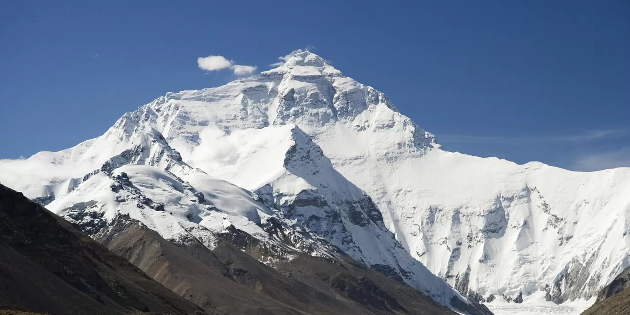 Mount Everest na Himalaji (izvornik: Lutz from Pixabay, 2023.)

• Himalaja, Mount Everest, Nepal, Kina, Tibet 