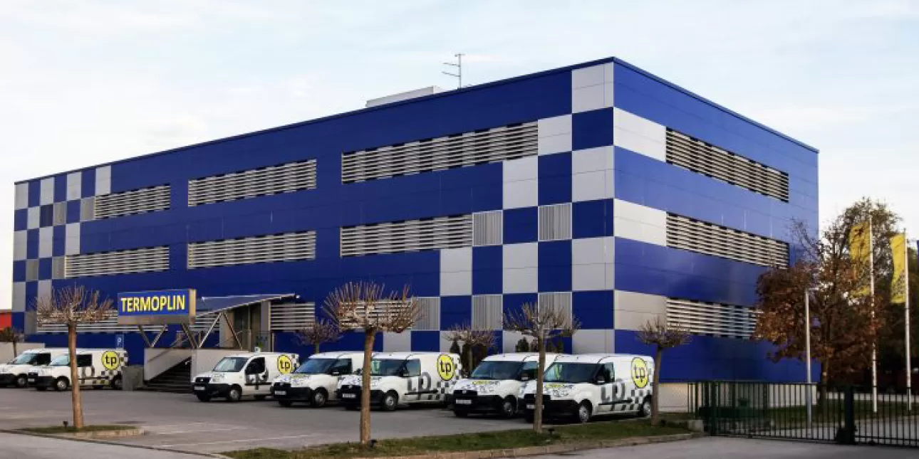 Poslovna zgrada Termoplina u Varaždinu (izvornik: Termoplin, 2021.)

• Termoplin