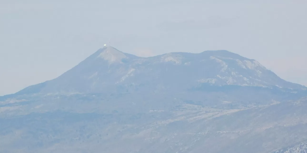 Pogled na vrh Učke (foto: BL, travanj 2022.)

• Učka, PP Učka, planine, Istra