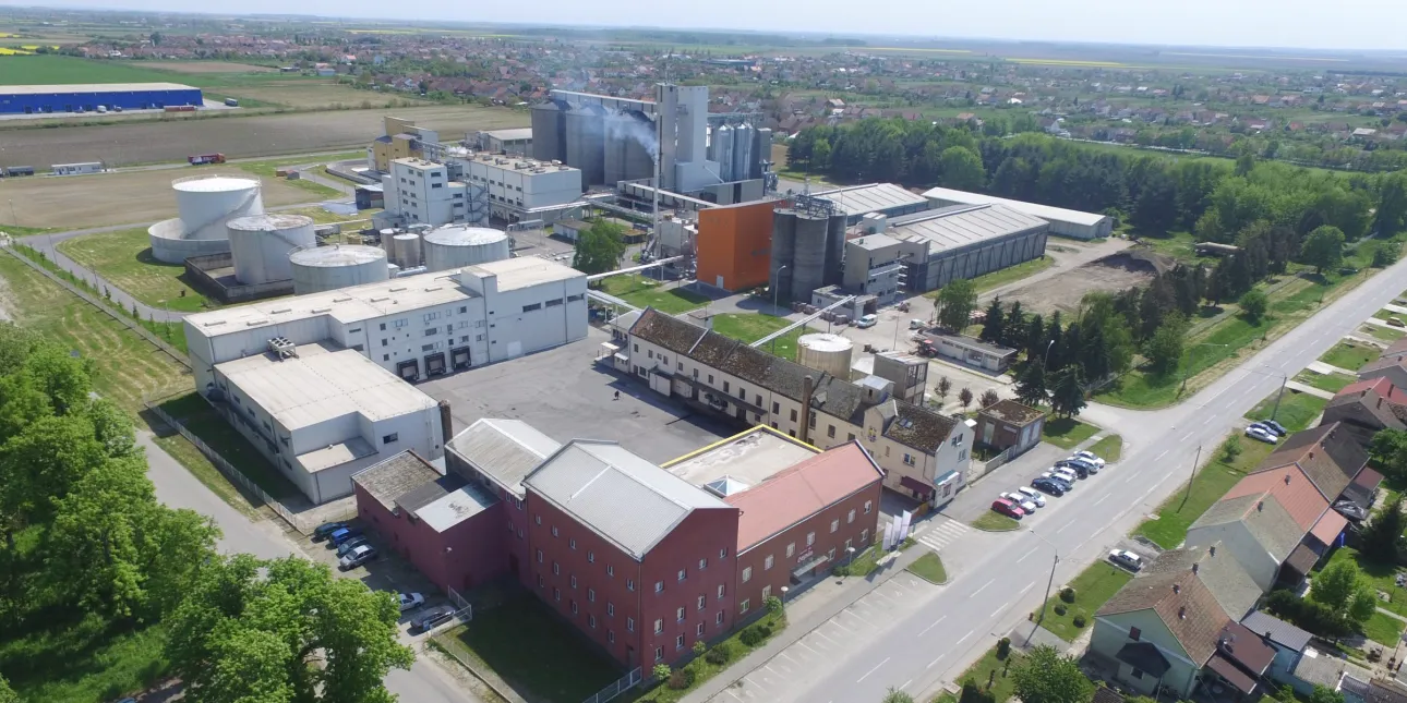 Tvornica ulja Čepin (izvornik: Žito grupa, 2022.)
• tvornice, Žito grupa, prehrambena industrija