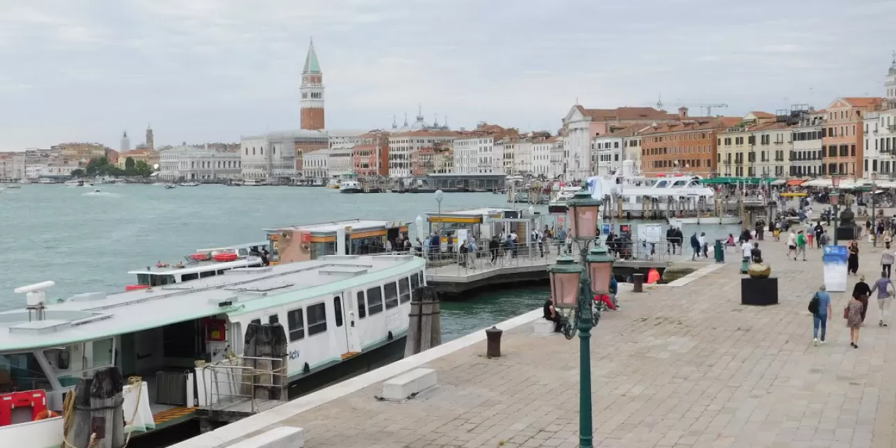 Riva degli Schiavoni u Veneciji (foto: BL, svibanj 2022.)

• Venecija, Italija