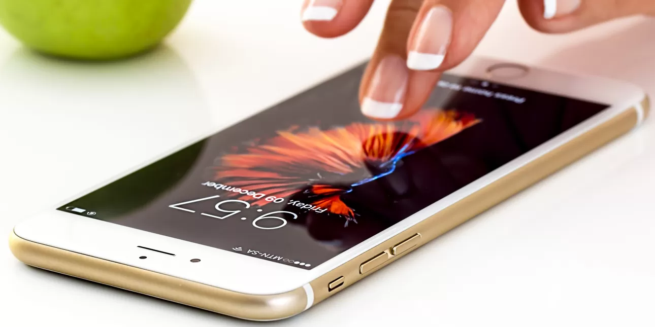 Mobitel (izvornik: Steve Buissinne from Pixabay, 2023.)
• mobitel, telekomunikacije