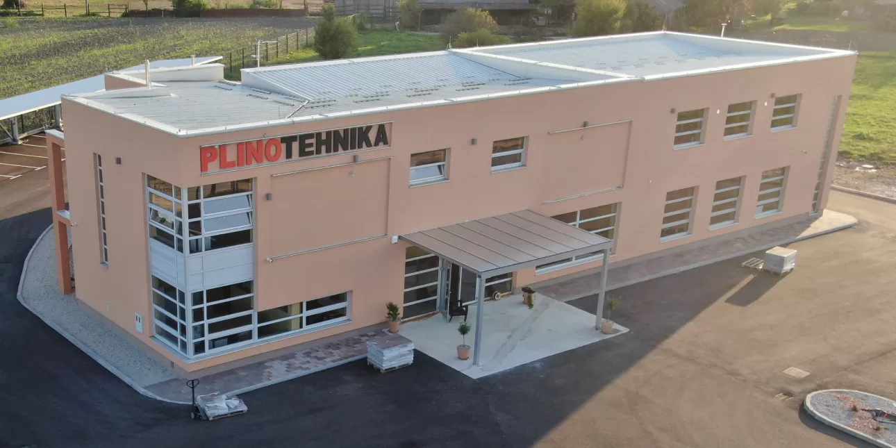 Nova poslovna zgrada i proizvodni pogon Plinotehnike u Ivanovcu pokraj Čakovca (izvornik: Plinotehnika, 2023.)

• Plinotehnika, tvornice