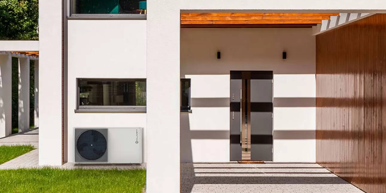 Ugrađena dizalica topline Clivet Edge F (izvornik: Clivet, veljača 2024.) 

• Clivet, dizalice topline