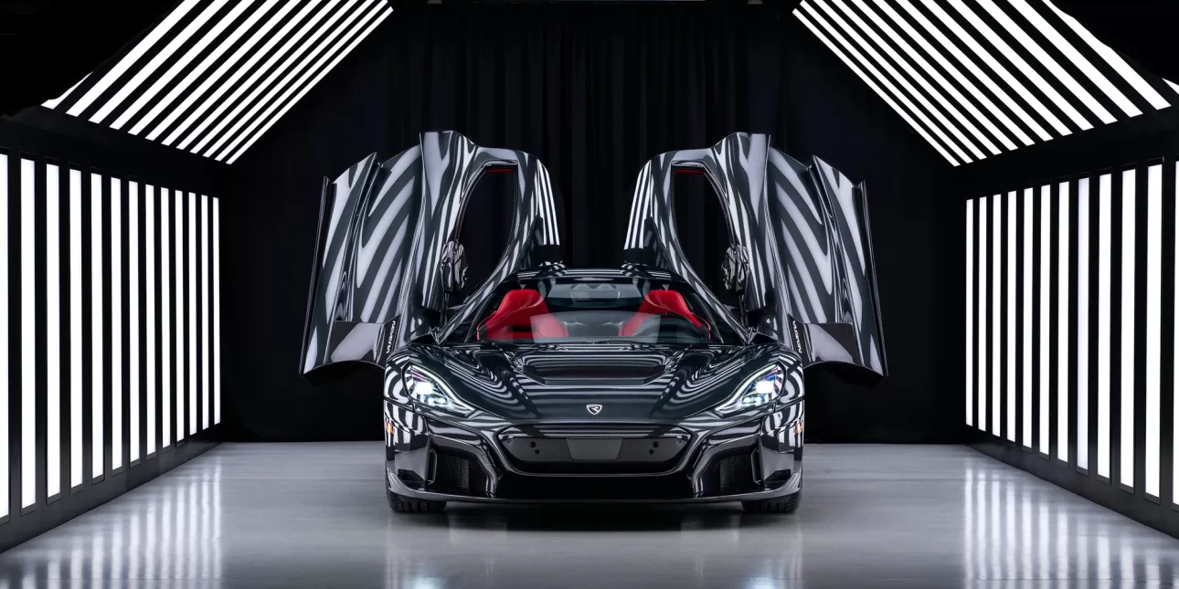 Električno vozilo Rimac Nevera za hrvatskog kupca Branka Škovrlja (izvornik: 404 Agency, siječanj 2024.) • Rimac Automobili, električna vozila, elektromobilnost