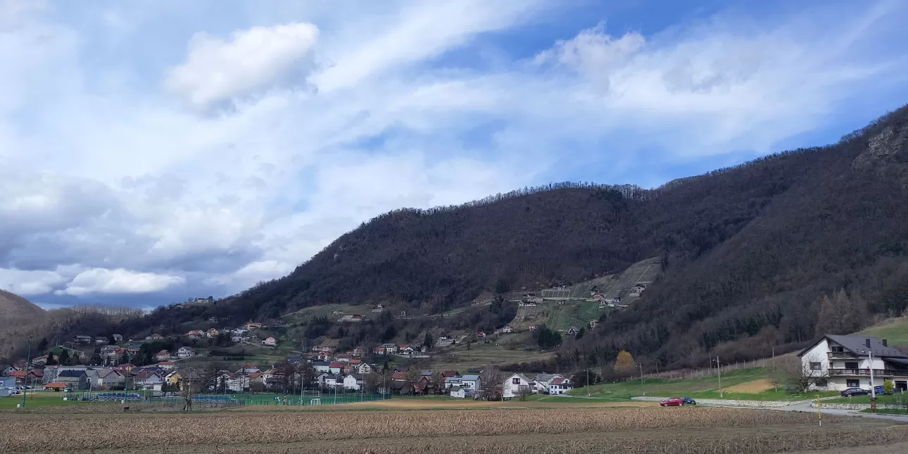 Lokalitet Slon na Strahinjščici (foto: BO, ožujak 2024.)

• Strahinjščica, Hrvatsko zagorje