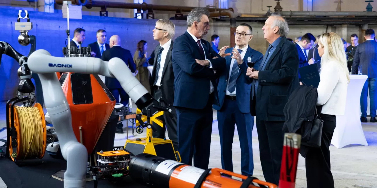 Projekt 'Centre of Excellence in Maritime Robotics and Technologies for Sustainable Blue Economy (CoE MARBLE)' / 'Centar izvrsnosti u pomorskoj robotici i tehnologijama za održivo plavo gospodarstvo', u prostoru Brodarskog instituta u Zagrebu. (FOTO: FER; 2025.)
- FER; CoE MARBLE
