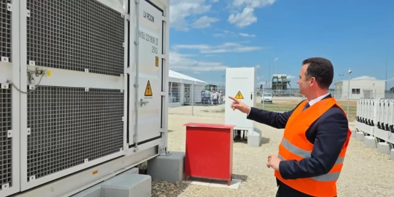 Loveč baterijski sustav (foto: bugarsko Ministarstvo energije, svibanj 2025.) • Loveč, Bugarska, baterijski sustav