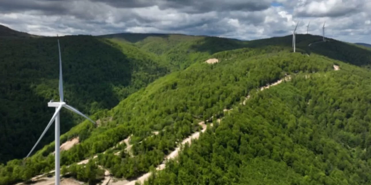 Prva vjetroelektrana u Sarajevskom kantonu (foto: Interenergo, svibanj 2025.) • Interenergo, Sarajevski kanton, vjetroelektrana