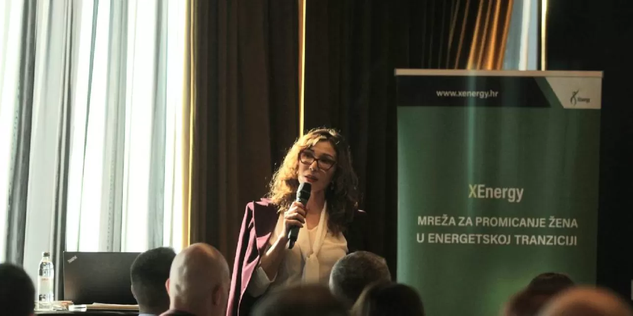 Fotografija sa skupa Udruge Xenergy o kibernetičkoj sigurnosti 16. listopada 2025. u Opatiji (izvornik: Xenergy, listopad 2025.)
• XEnergy, stručni skupovi, kibernetička sigurnost