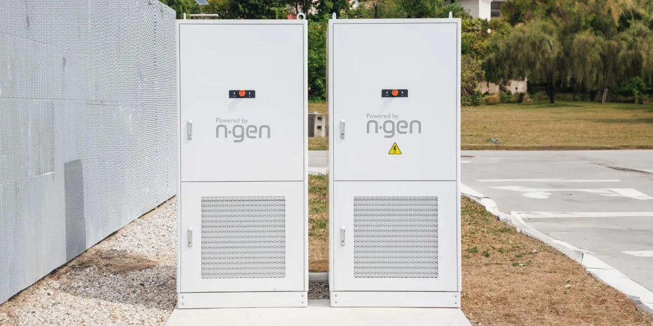 Baterijski spremnici energije koje nudi NGEN (izvornik: NGEN, travanj 2026.)
• baterijski spremnici energije, baterijska pohrana energije, NGEN