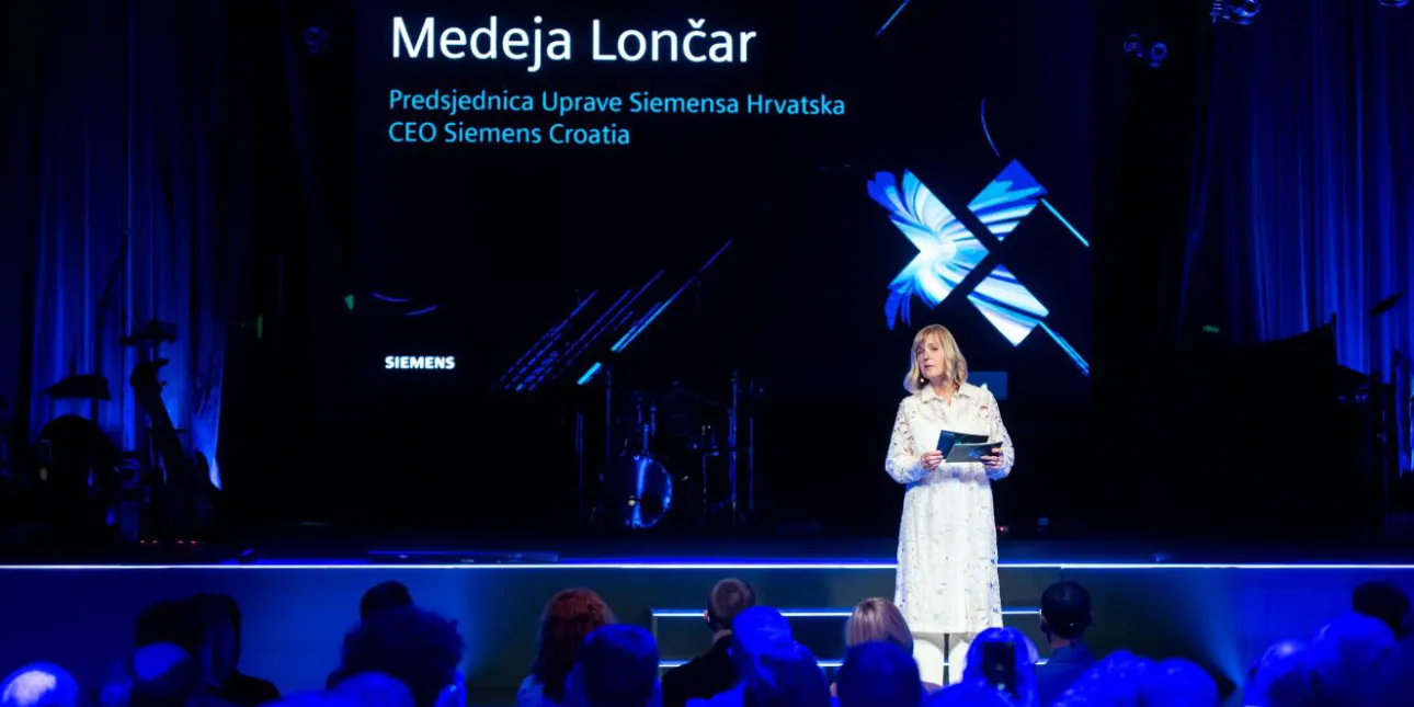 Medeja Lončar, predsjednica Uprave Siemensa na Siemens Xceleratoru 2026. (izvornik: 404 Agency, travanj 2026.)

• Medeja Lončar, Siemens 